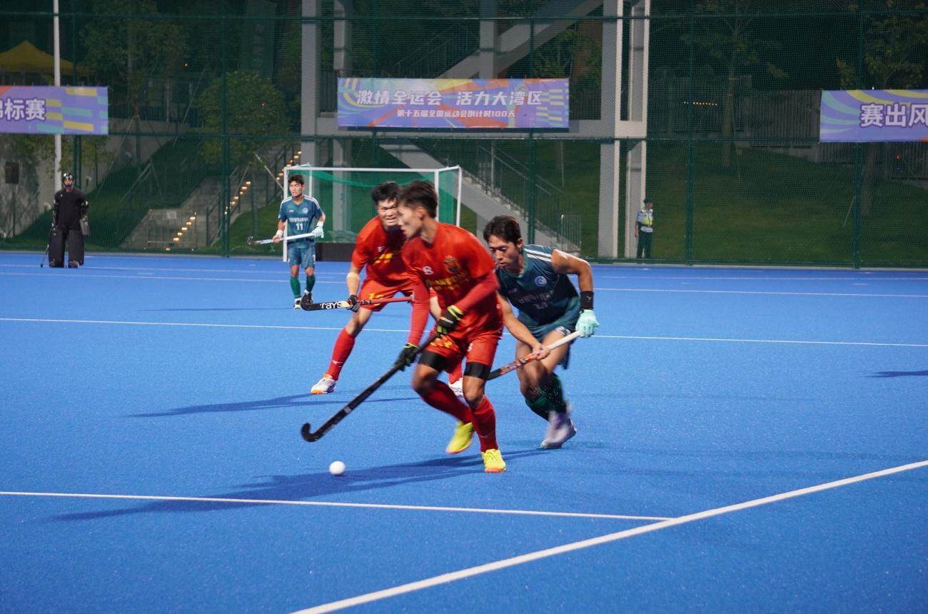 座无虚席, 采访