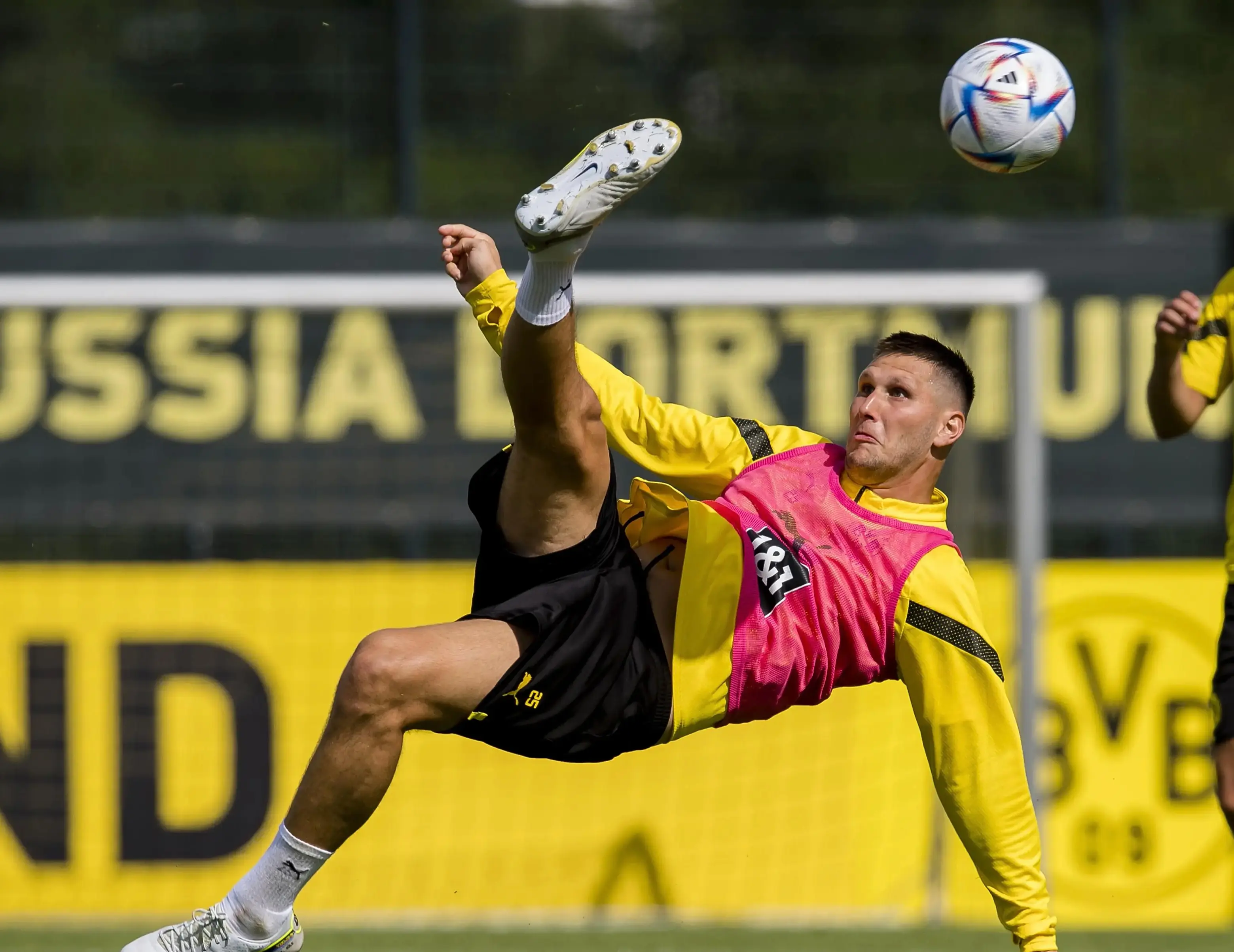 alt, src, 阿瓜多在年