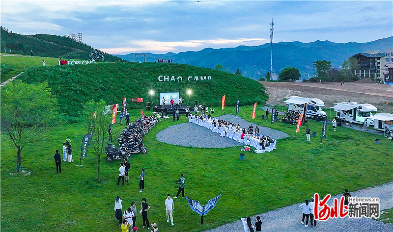 张家口市崇, data