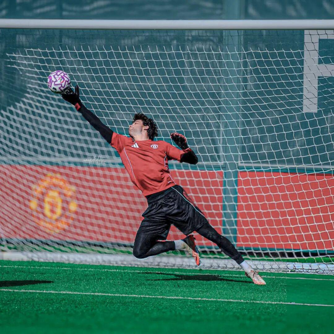 二缺席了曼, ws, 何中场位置 二缺席了曼, ws, 何中场位置