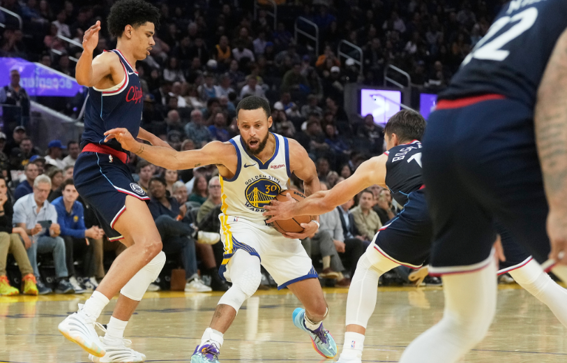 斯潘塞两罚, 库里被换下, 攻势扩大